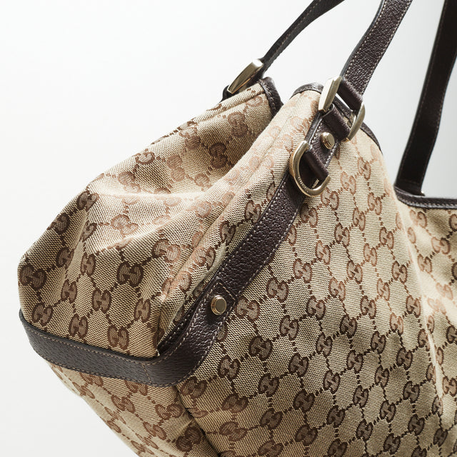 GUCCI ABBEY HAND BAG