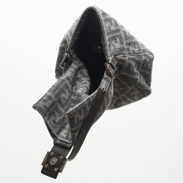 FENDI WOOL MAMMA BAGUETTE BAG