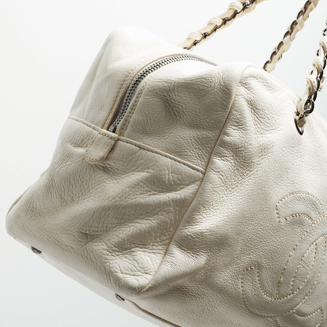 CHANEL BOSTON LEATHER HAND BAG