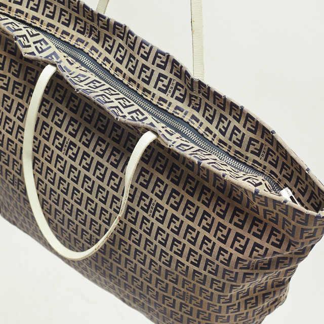 FENDI ZUCCHINO HAND BAG