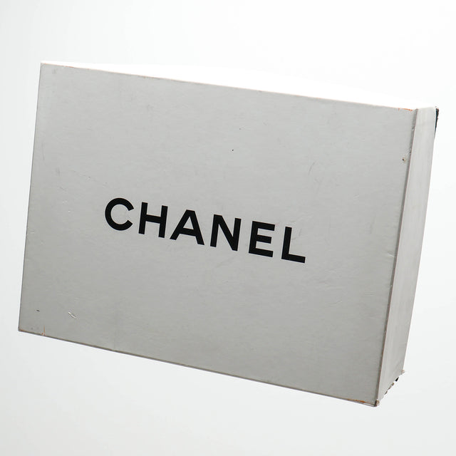 CHANEL CHAIN AROUND FLAP