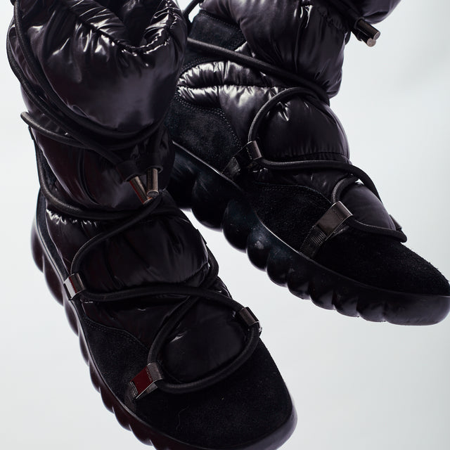 MONCLER SNOW BOOTS