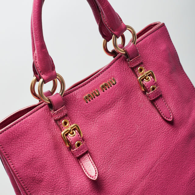 MIU MIU LEATHER HAND BAG