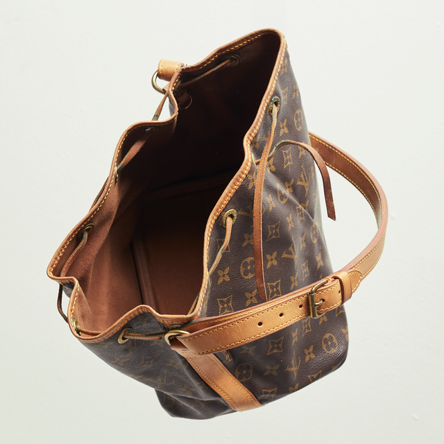 LOUIS VUITTON PETIT NOE