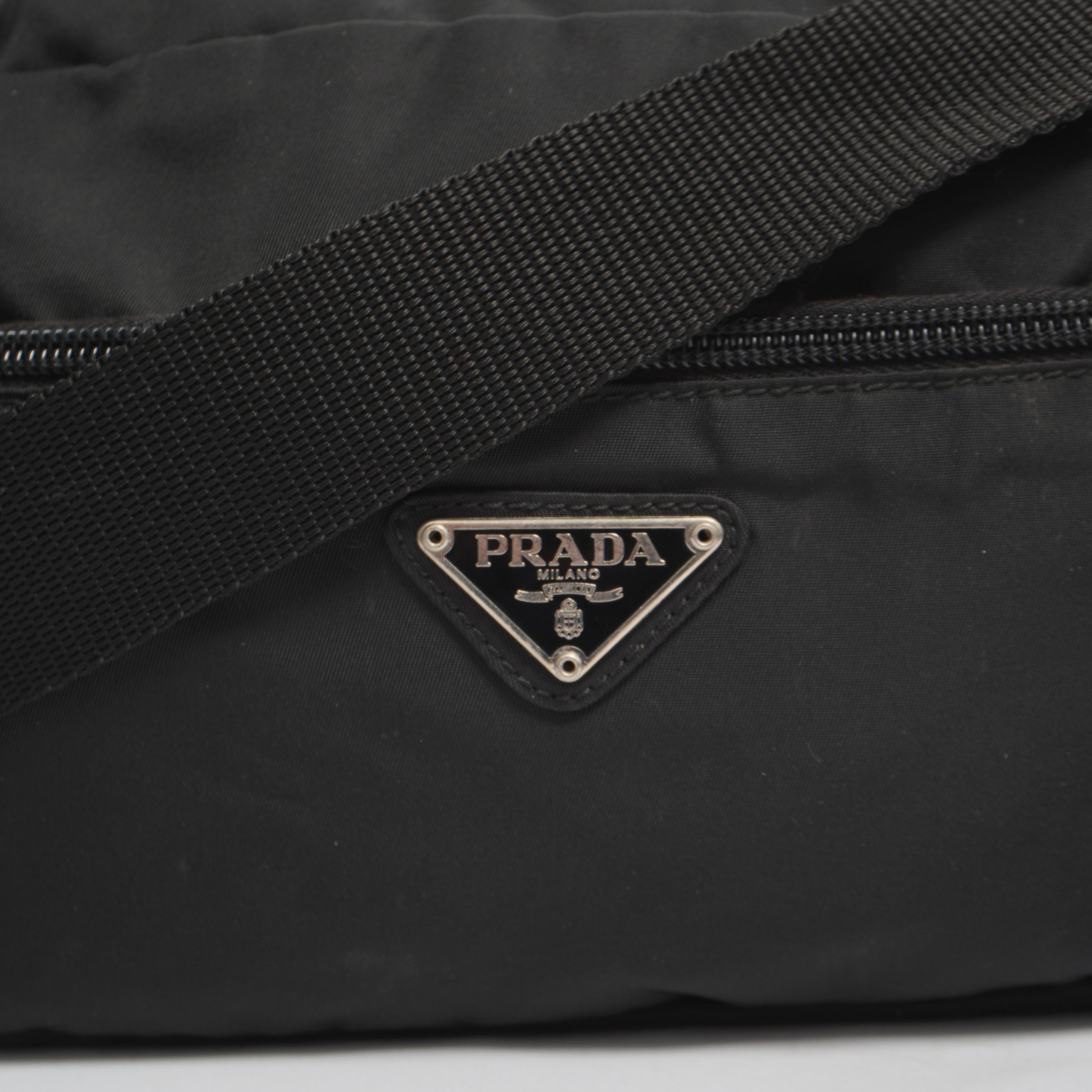 Vintage prada discount nylon messenger bag