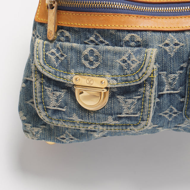 Louis Vuitton Fuchsia Denim Monogram Denim Baggy PM Bag - Yoogi's