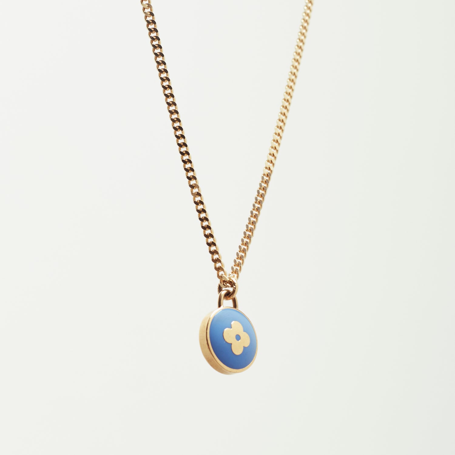 LOUIS VUITTON NECKLACE fabricsforsale