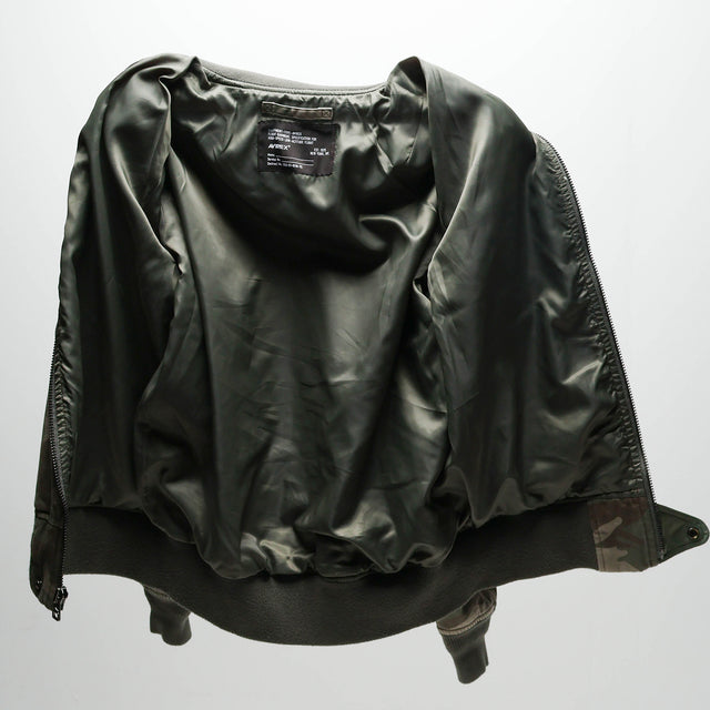 AVIREX 1990´S CAMO BOMBER JACKET