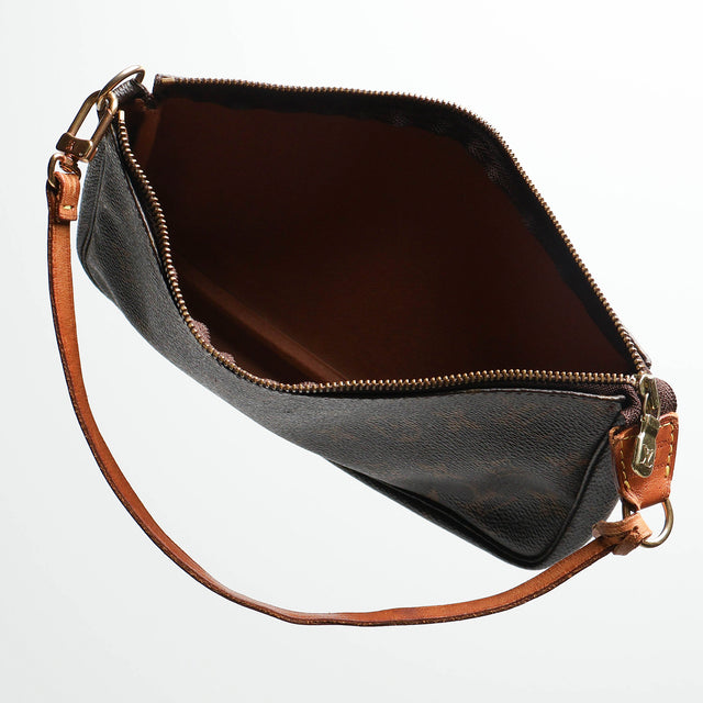 LOUIS VUITTON POCHETTE BAG