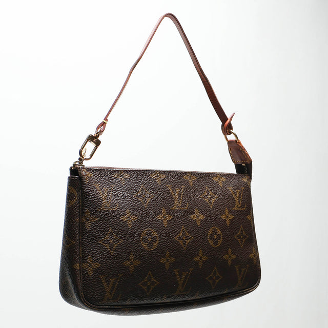 LOUIS VUITTON POCHETTE BAG
