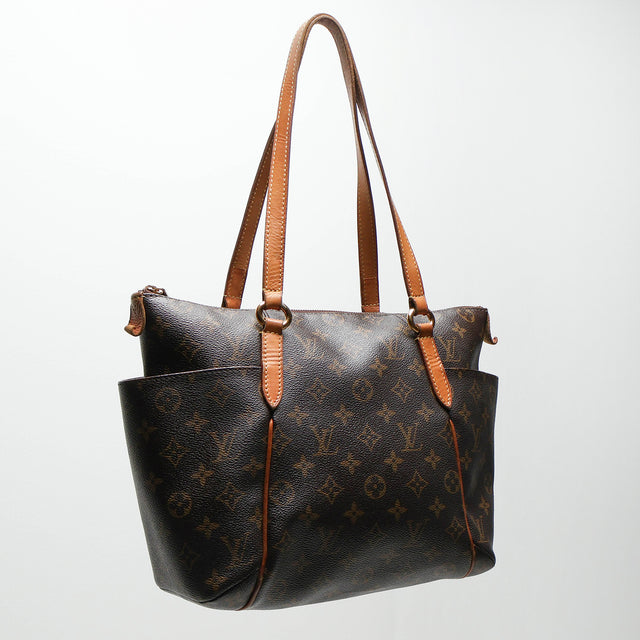 LOUIS VUITTON TOTALLY PM
