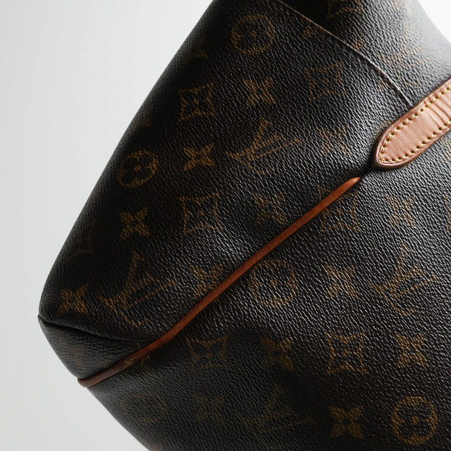 LOUIS VUITTON TOTALLY PM