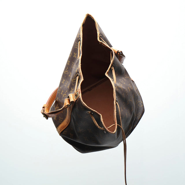 LOUIS VUITTON PETIT NOE