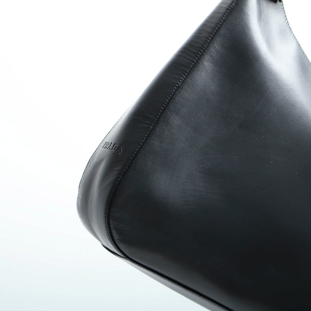 PRADA LEATHER HAND BAG