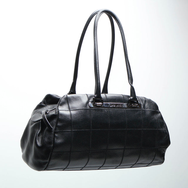 CHANEL LEATHER HAND BAG
