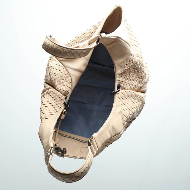 BOTTEGA VENETA LEATHER HAND BAG