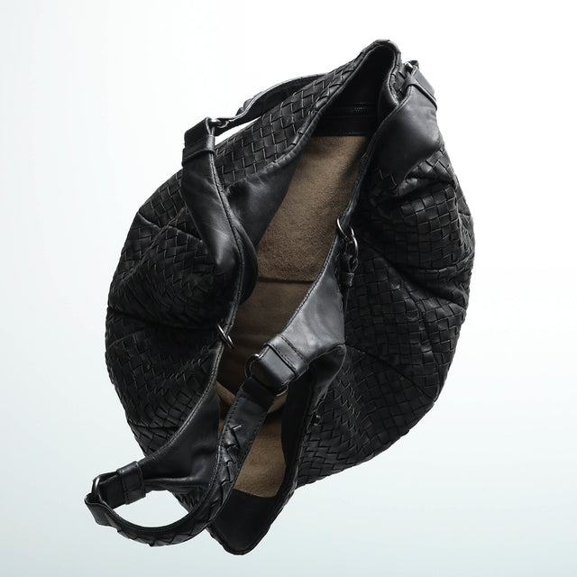 BOTTEGA VENETA LEATHER HAND BAG