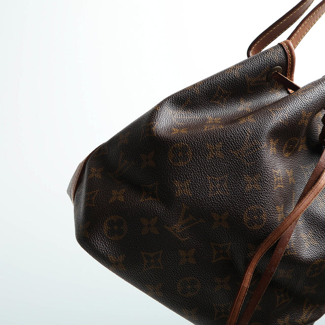 LOUIS VUITTON PETIT NOE