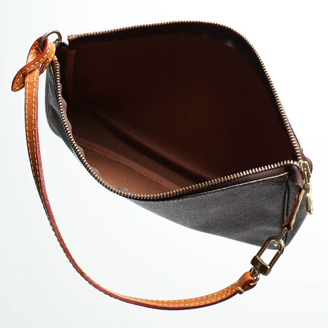 LOUIS VUITTON POCHETTE ACCESSOIRES