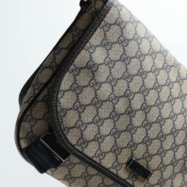 GUCCI MONOGRAM SHOULDER BAG