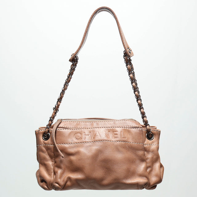 CHANEL LAX ACCORDION HOBO BAG