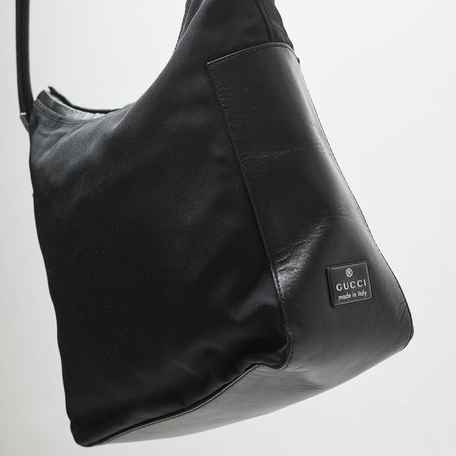 GUCCI NYLON HAND BAG