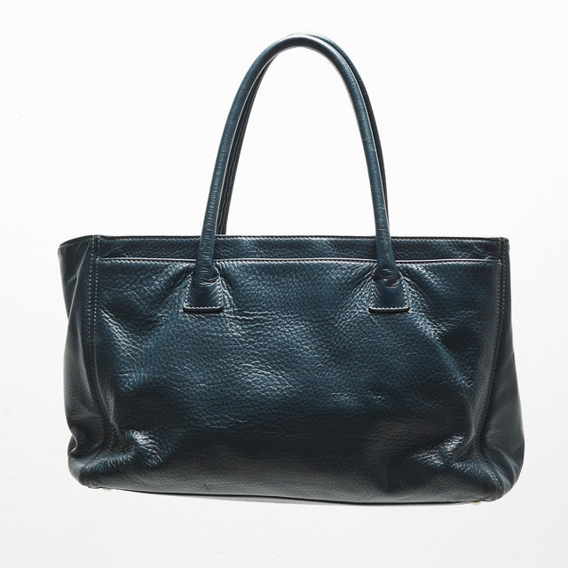 CHANEL LEATHER TOTE BAG