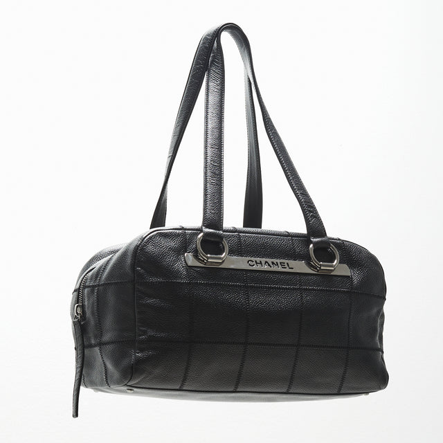 CHANEL CHOCOLATE BAR CAVIAR LEATHER BAG