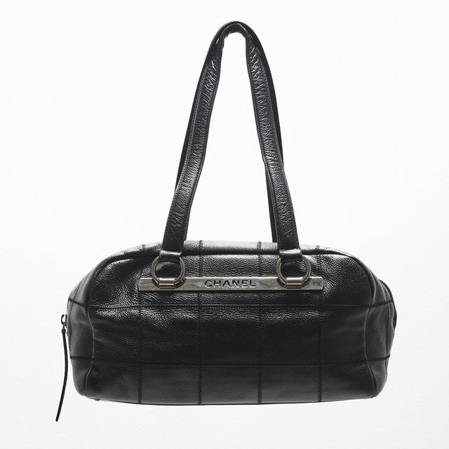 CHANEL CHOCOLATE BAR CAVIAR LEATHER HAND BAG