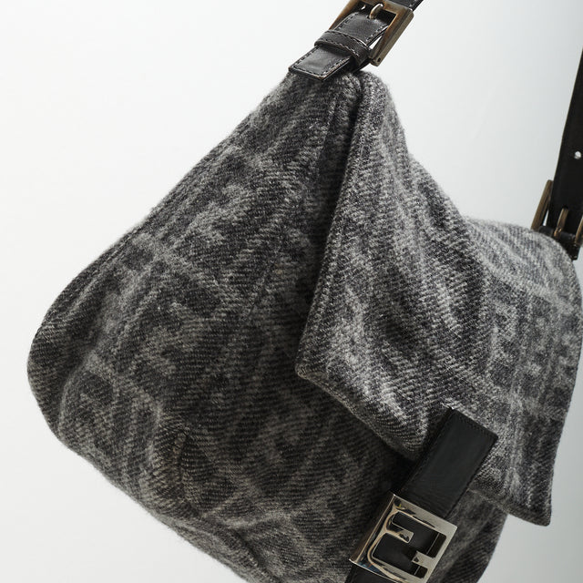 FENDI WOOL MAMMA BAGUETTE BAG