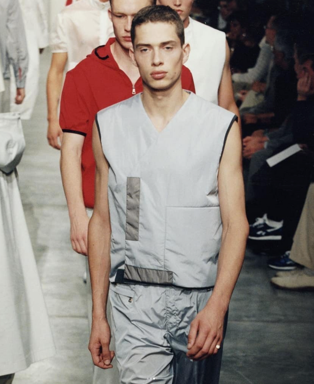 PRADA 1999 ARCHIVE VEST – fabricsforsale